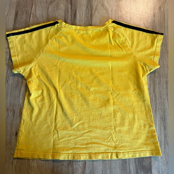 Zaful Yellow and Black Fitted Stretch Tee - Picture 3 of 6